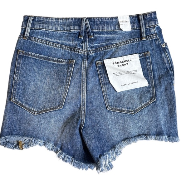 Good American - The Bombshell Denim Distressed Shorts NWT - Picture 8 of 9